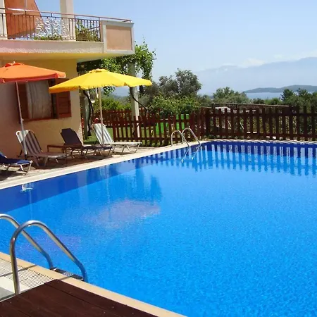 Villa's Ground Floor With 60 Qm Swimming Pool Lejlighed