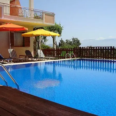 Lejlighed Villa's Ground Floor With 60 Qm Swimming Pool *