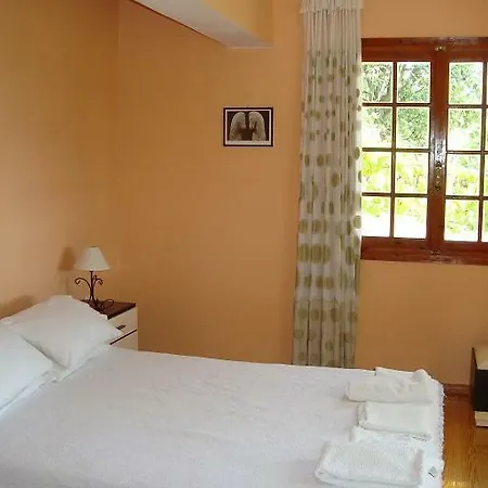 Villa's Ground Floor With 60 Qm Swimming Pool * Agios Christoforos (Lefkada)