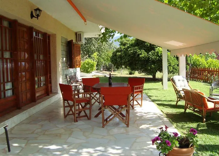 شقة Villa's Ground Floor With 60 Qm Swimming Pool