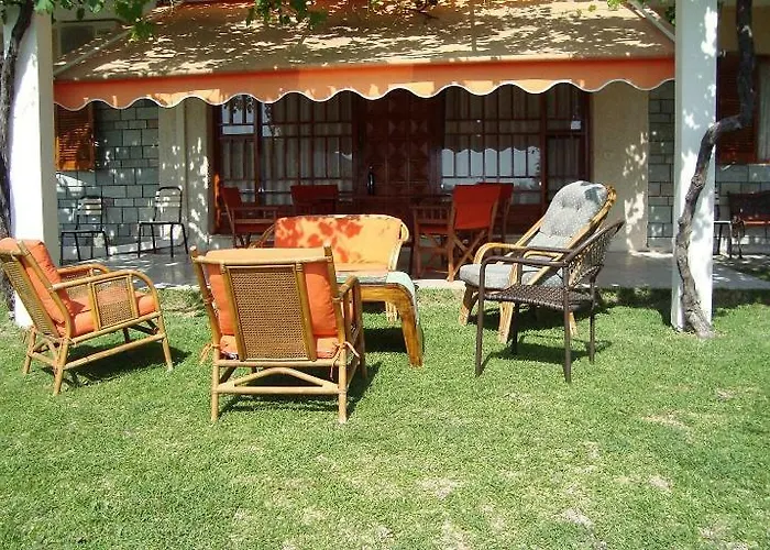 Villa's Ground Floor With 60 Qm Swimming Pool شقة Agios Christoforos (Lefkada)